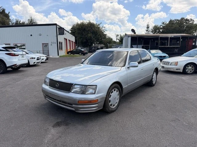 1996 Lexus LS 2nd Gen - Image 3 of 10