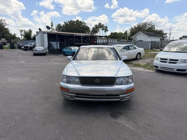 1996 Lexus LS 2nd Gen - Image 6 of 10