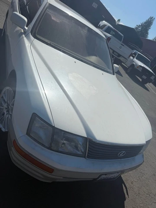 1996 Lexus LS 2nd Gen - Image 3 of 9