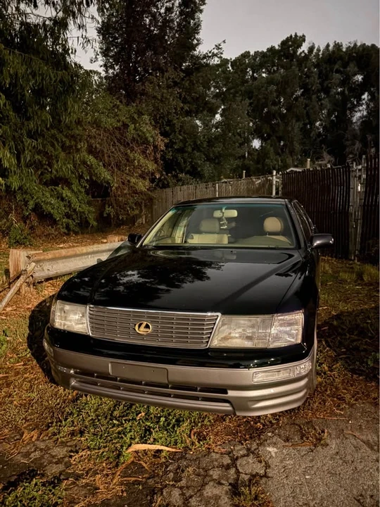 1996 Lexus LS 1st Gen - Image 3 of 10