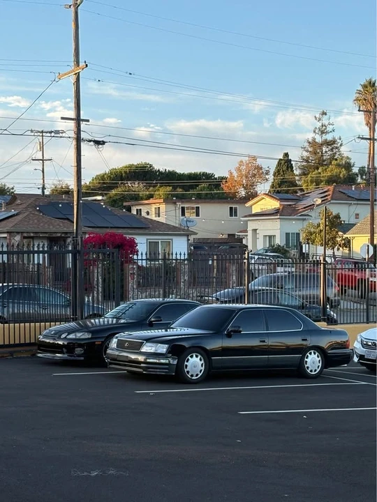 1996 Lexus LS 1st Gen - Image 8 of 10