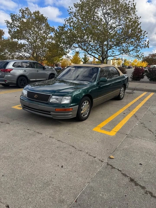 1996 Lexus LS 2nd Gen - Image 3 of 19