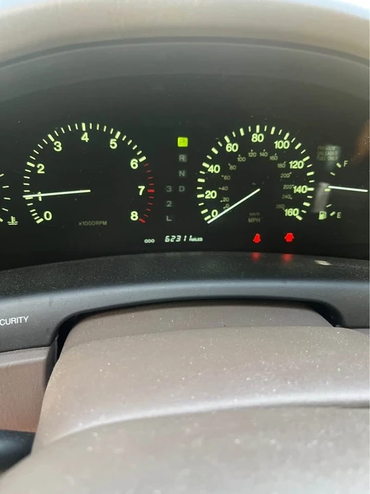1996 Lexus LS 2nd Gen - Image 3 of 5