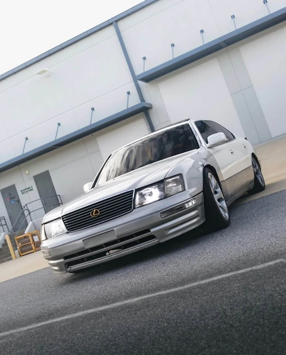 1996 Lexus LS 2nd Gen - Image 3 of 5