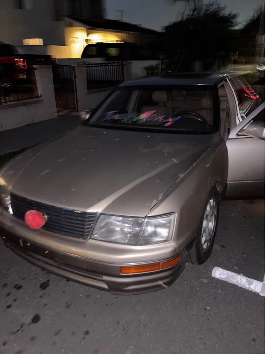 1996 Lexus LS 2nd Gen - Image 6 of 7