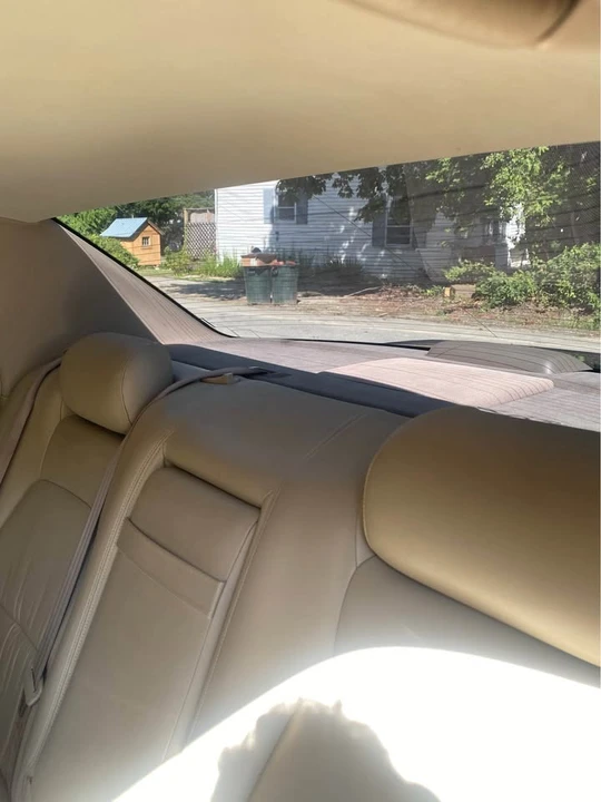 1996 Lexus LS 2nd Gen - Image 7 of 12