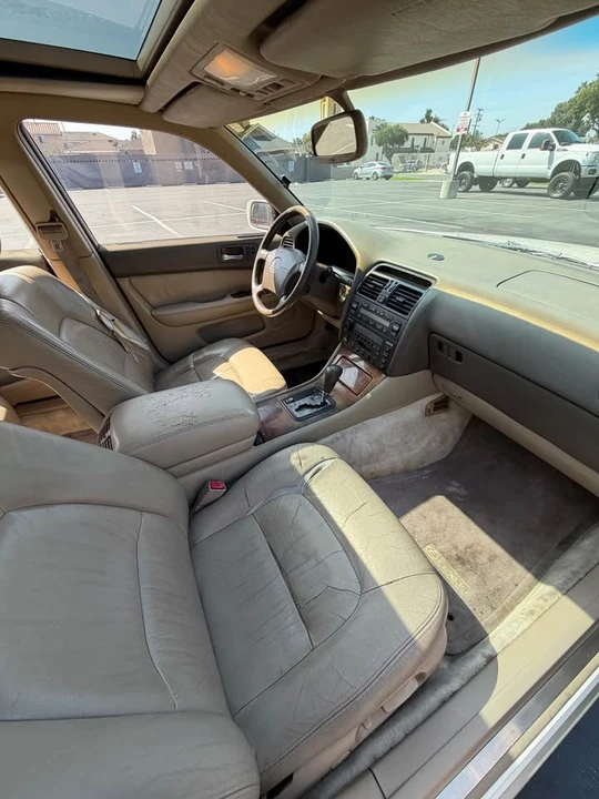 1996 Lexus LS 2nd Gen - Image 12 of 12