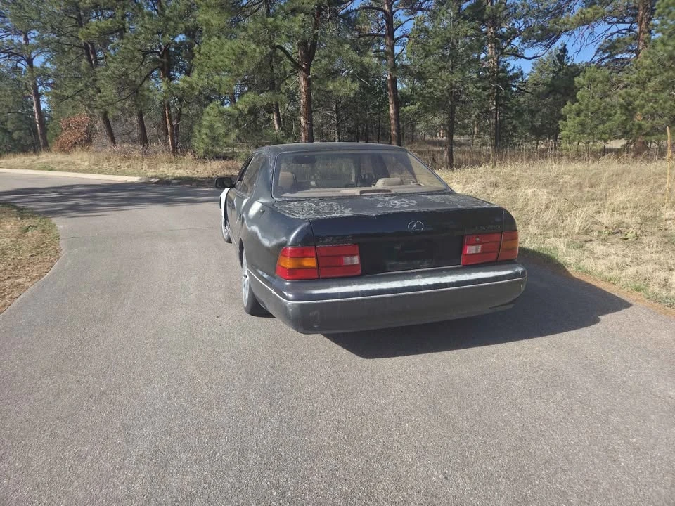 1996 Lexus LS 2nd Gen - Image 4 of 8