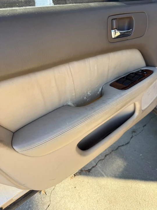 1996 Lexus LS 2nd Gen - Image 6 of 9