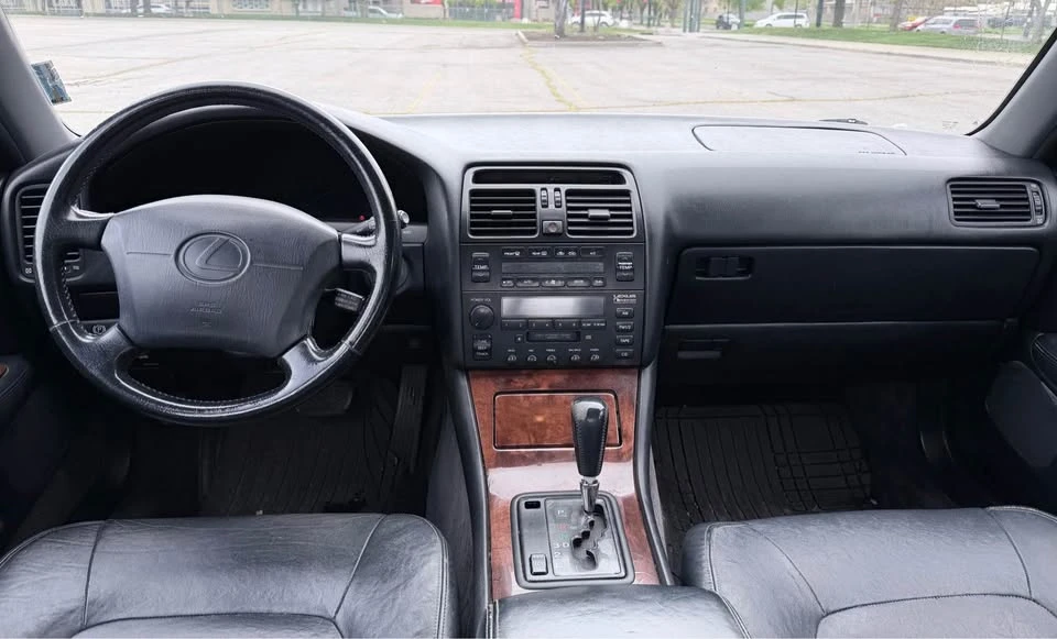 1996 Lexus LS 2nd Gen - Image 7 of 7