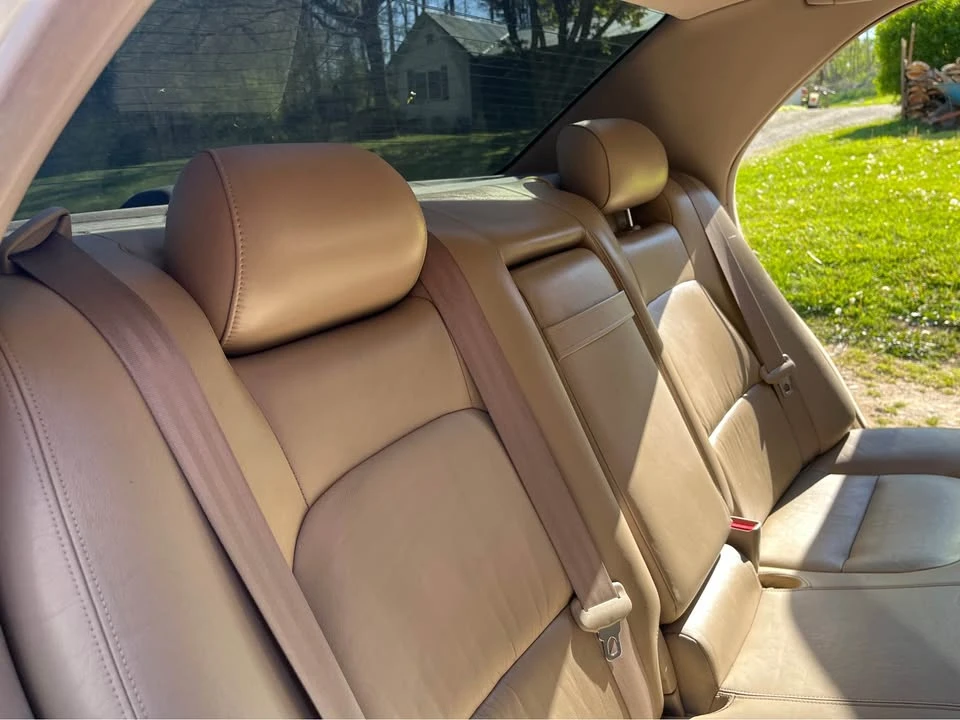 1996 Lexus LS 2nd Gen - Image 8 of 10