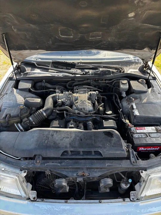 1996 Lexus LS 2nd Gen - Image 8 of 9