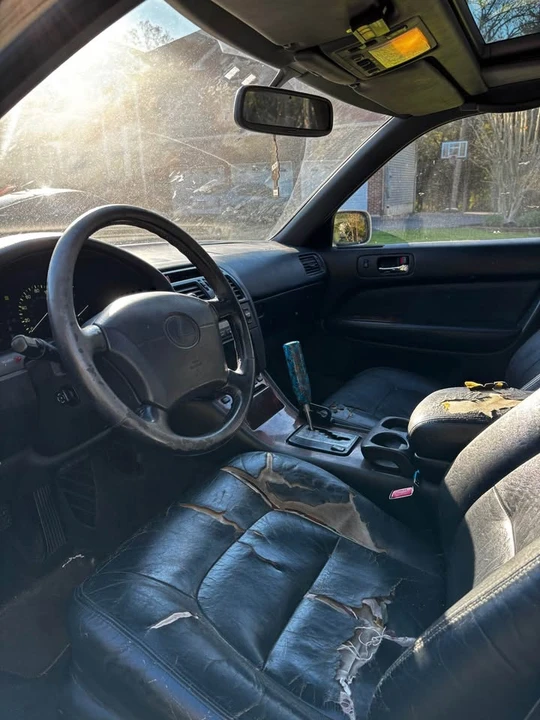 1996 Lexus LS 2nd Gen - Image 9 of 9