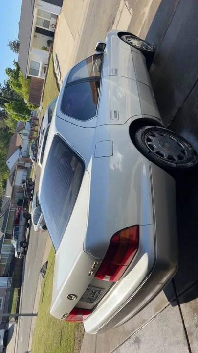 1996 Lexus LS 2nd Gen - Image 3 of 7