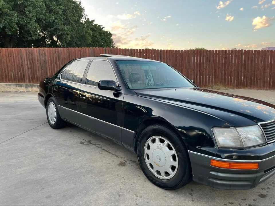 1996 Lexus LS 2nd Gen - Image 6 of 10