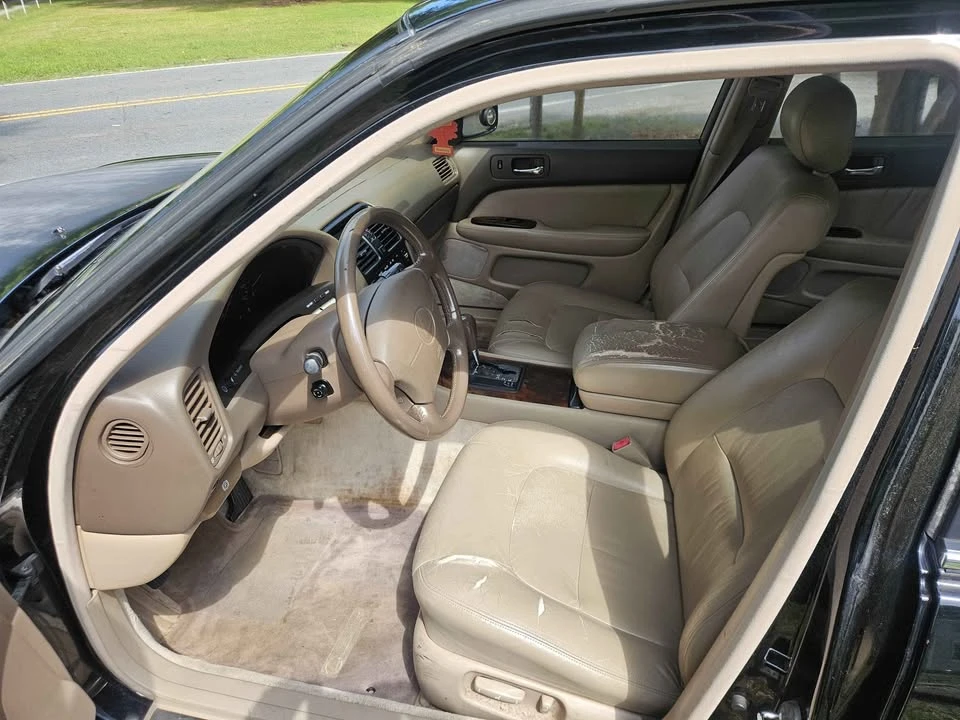 1996 Lexus LS 2nd Gen - Image 4 of 5