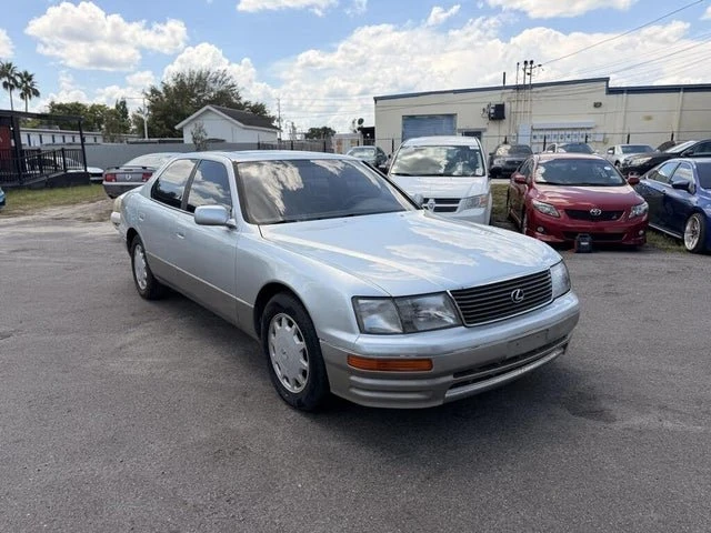 1996 Lexus LS 2nd Gen - Image 5 of 10
