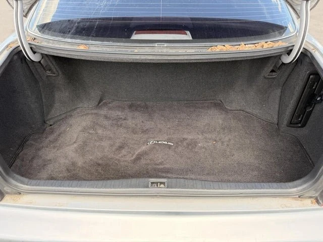 1996 Lexus LS 2nd Gen - Image 10 of 10