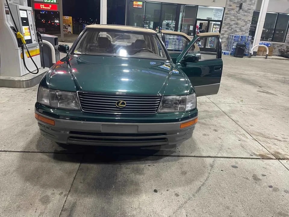 1996 Lexus LS 2nd Gen - Image 7 of 16