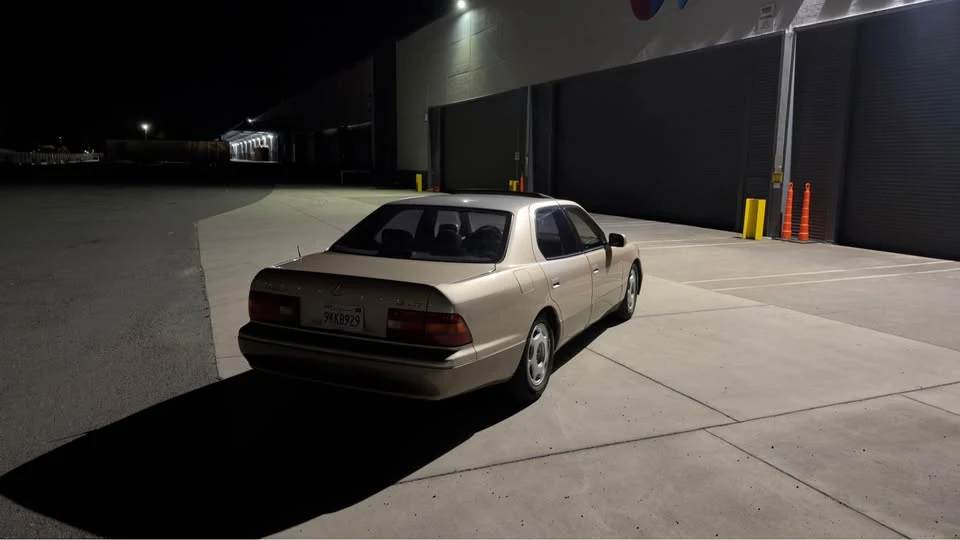 1996 Lexus LS 2nd Gen - Image 4 of 9