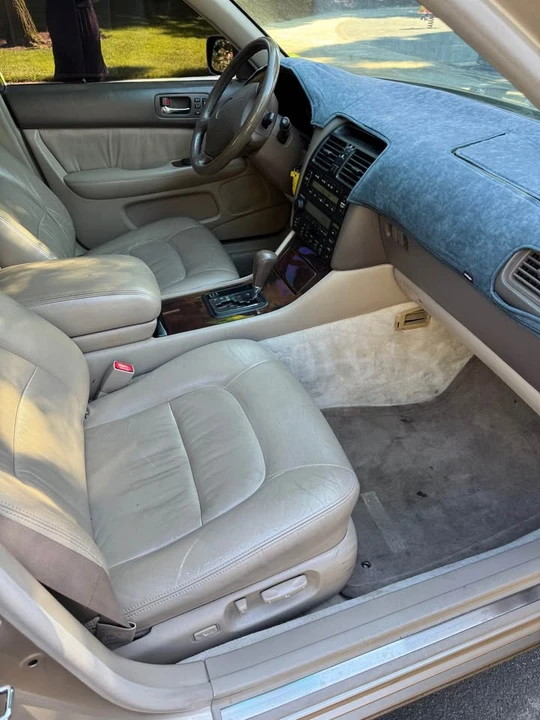 1996 Lexus LS 2nd Gen - Image 7 of 11