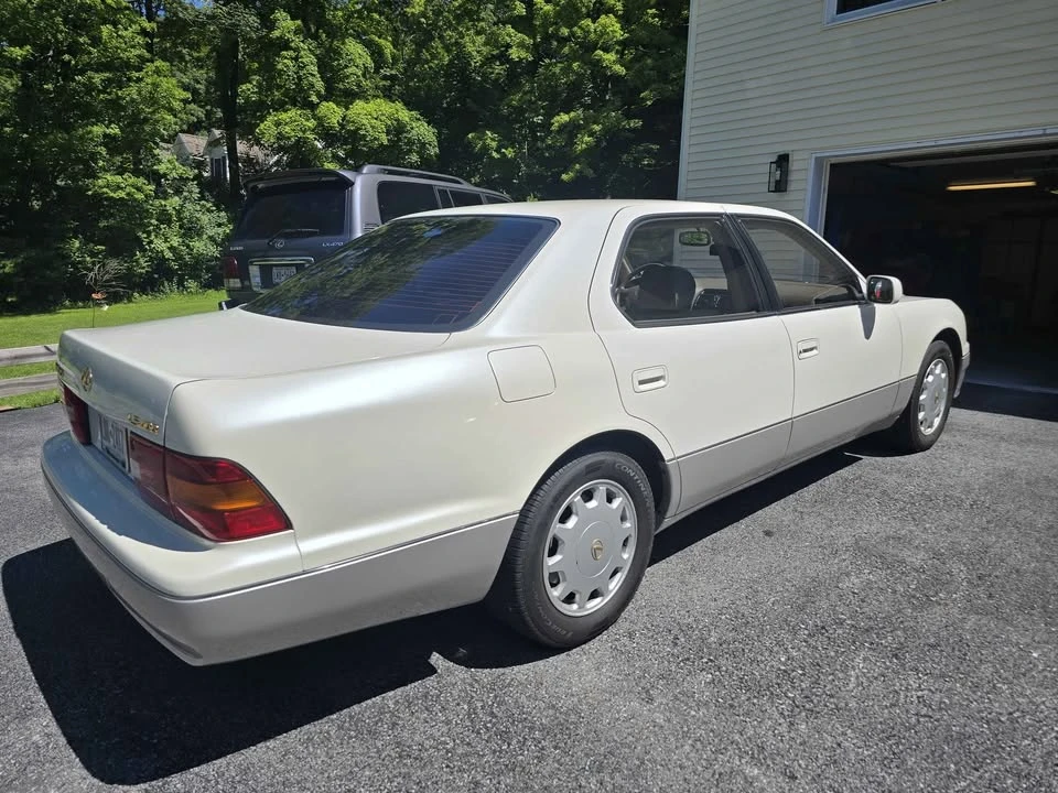 1996 Lexus LS 2nd Gen - Image 7 of 20
