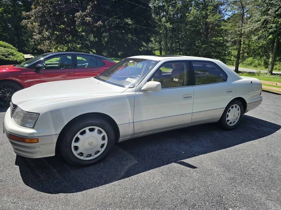 1996 Lexus LS 2nd Gen - Image 3 of 20