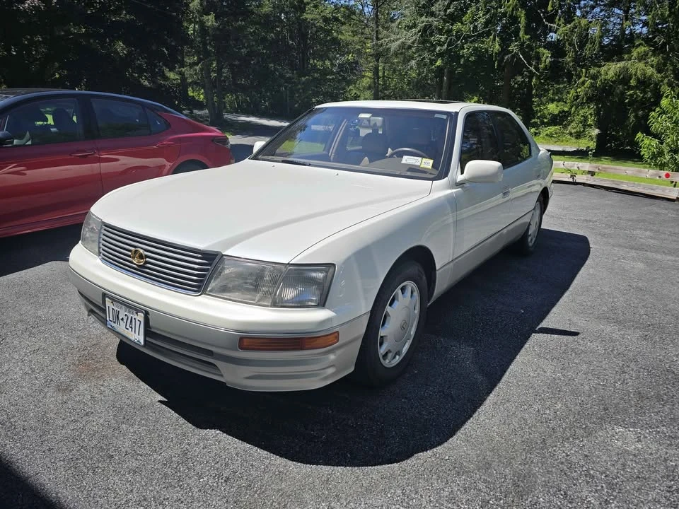 1996 Lexus LS 2nd Gen - Image 2 of 20