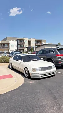 1996 Lexus LS 400 Sedan 4D