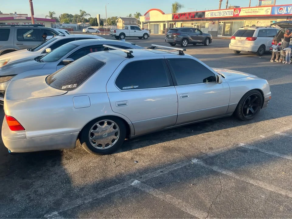 1996 Lexus LS 2nd Gen - Image 5 of 5
