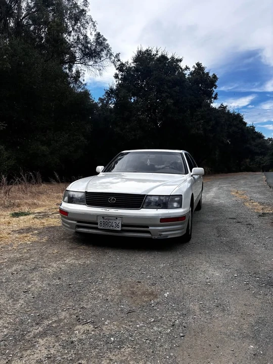 1996 Lexus LS 2nd Gen - Image 8 of 8