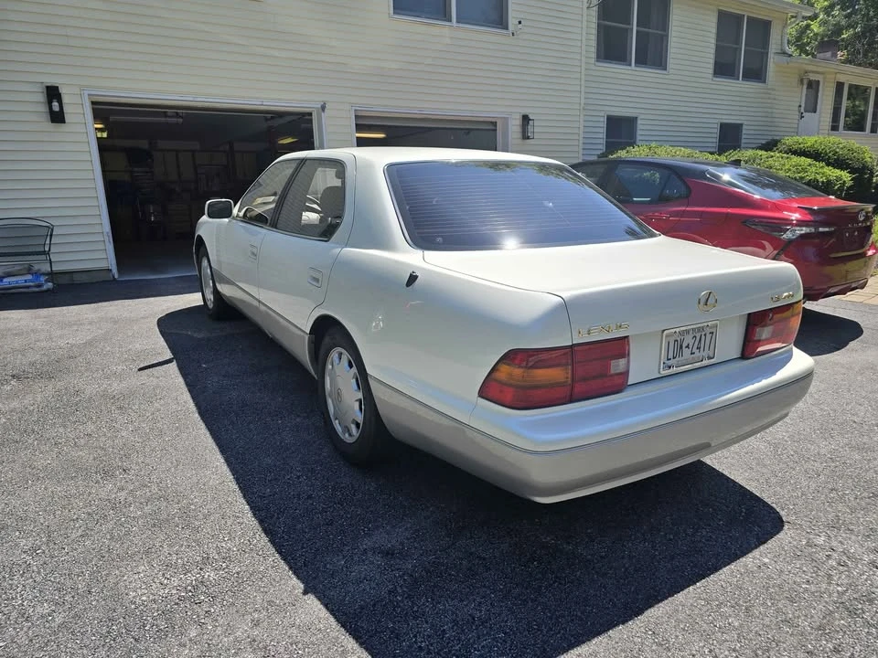 1996 Lexus LS 2nd Gen - Image 5 of 20