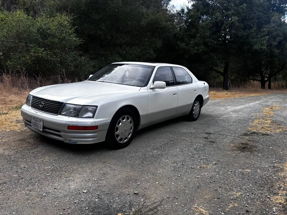 1996 Lexus LS 2nd Gen - Image 2 of 8