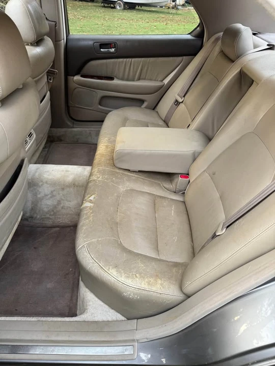 1996 Lexus LS 2nd Gen - Image 5 of 17