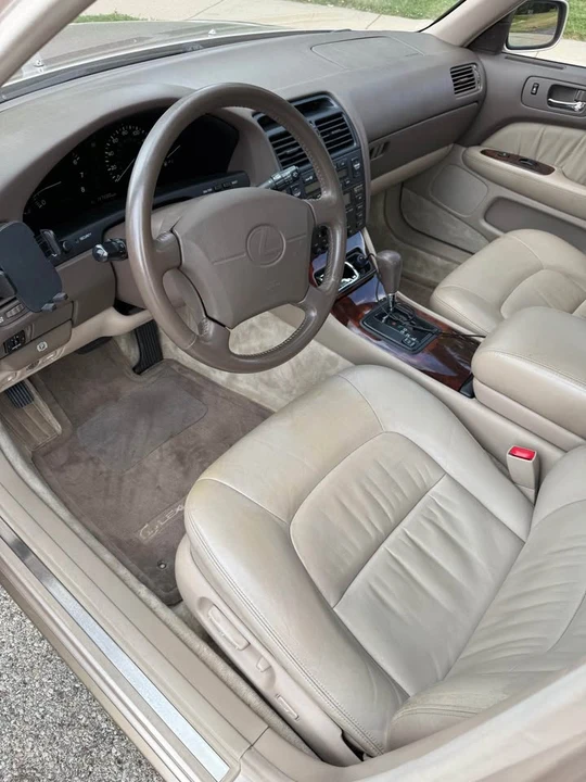 1996 Lexus LS 2nd Gen - Image 4 of 8