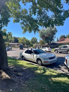 1996 Lexus LS 400 Sedan 4D