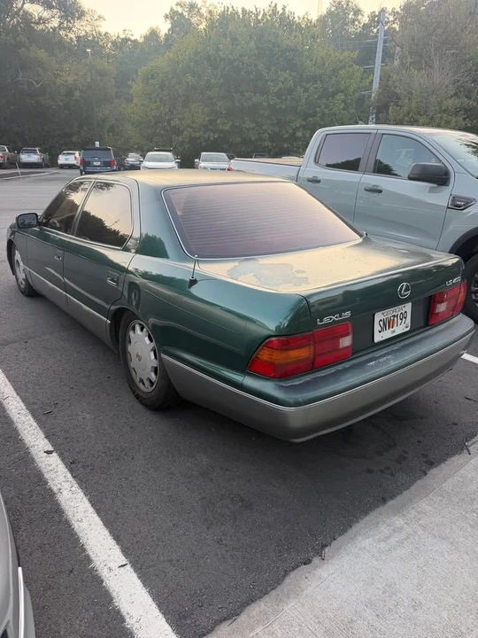 1996 Lexus LS 2nd Gen - Image 6 of 11