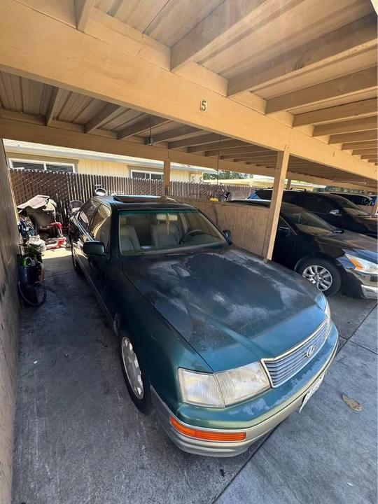 1996 Lexus LS 2nd Gen - Image 4 of 5