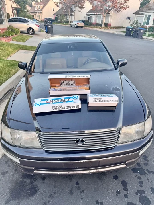 1996 Lexus LS 2nd Gen - Image 6 of 13