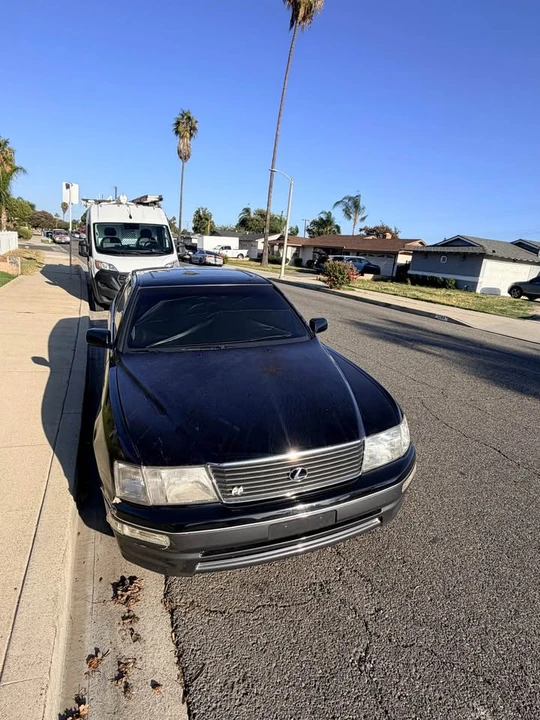 1996 Lexus LS 2nd Gen - Image 6 of 6