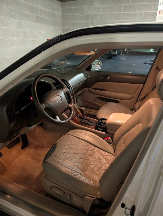 1996 Lexus LS 2nd Gen - Image 6 of 7