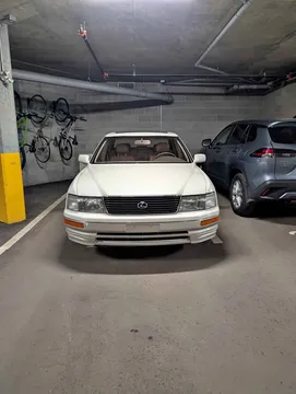 1996 Lexus LS400