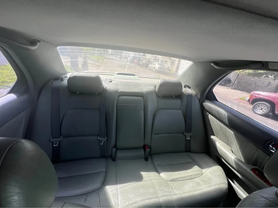 1996 Lexus LS 2nd Gen - Image 6 of 9