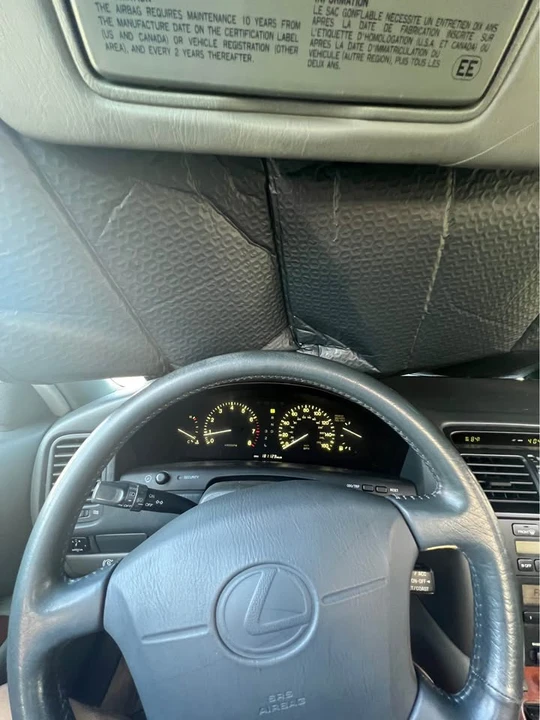 1996 Lexus LS 2nd Gen - Image 9 of 9