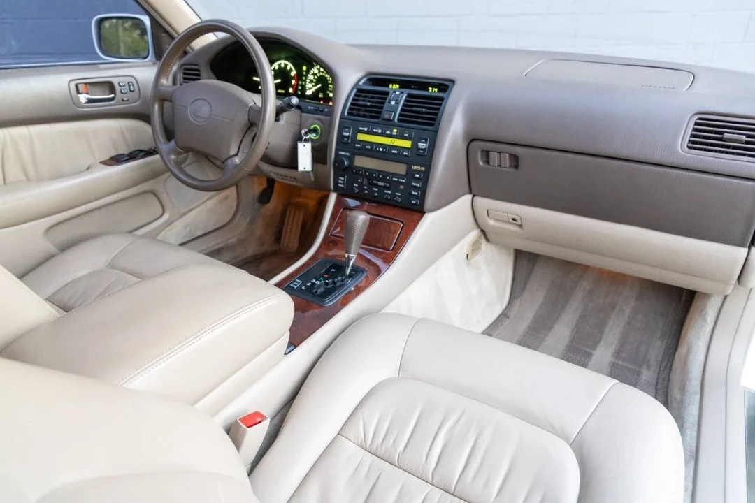 1996 Lexus LS 2nd Gen - Image 3 of 21