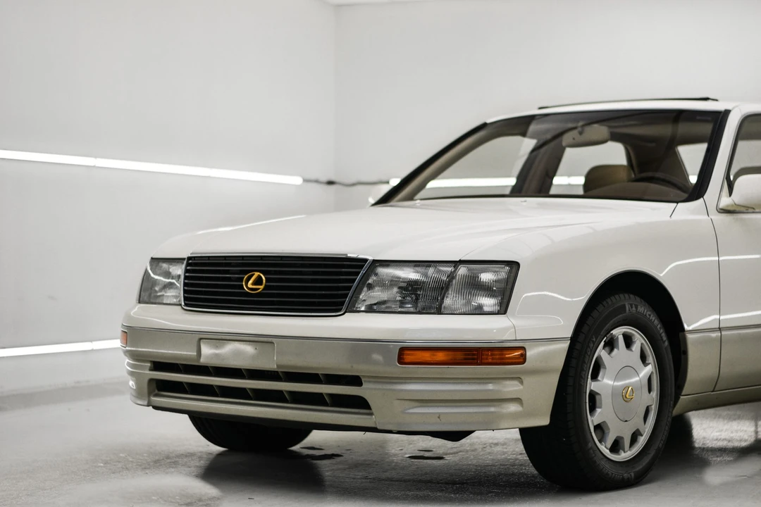 1996 Lexus LS 2nd Gen - Image 30 of 31