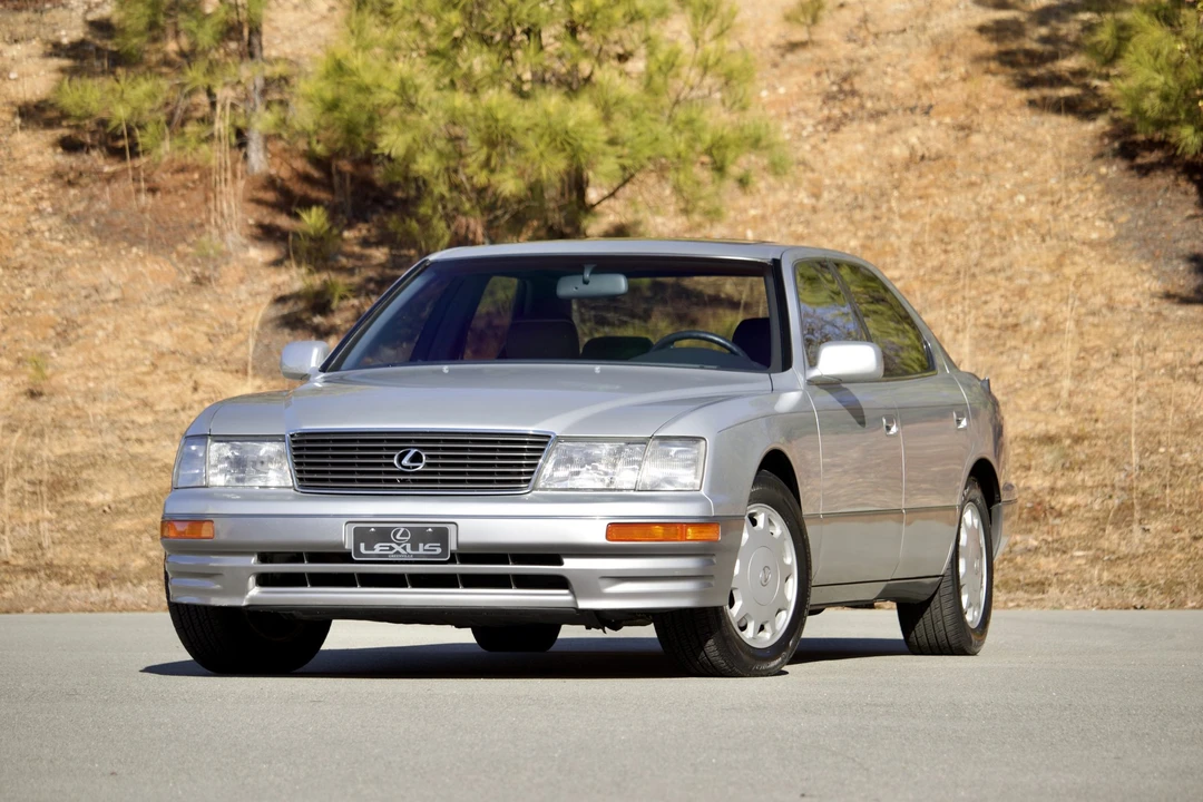 1996 Lexus LS 2nd Gen - Image 4 of 31