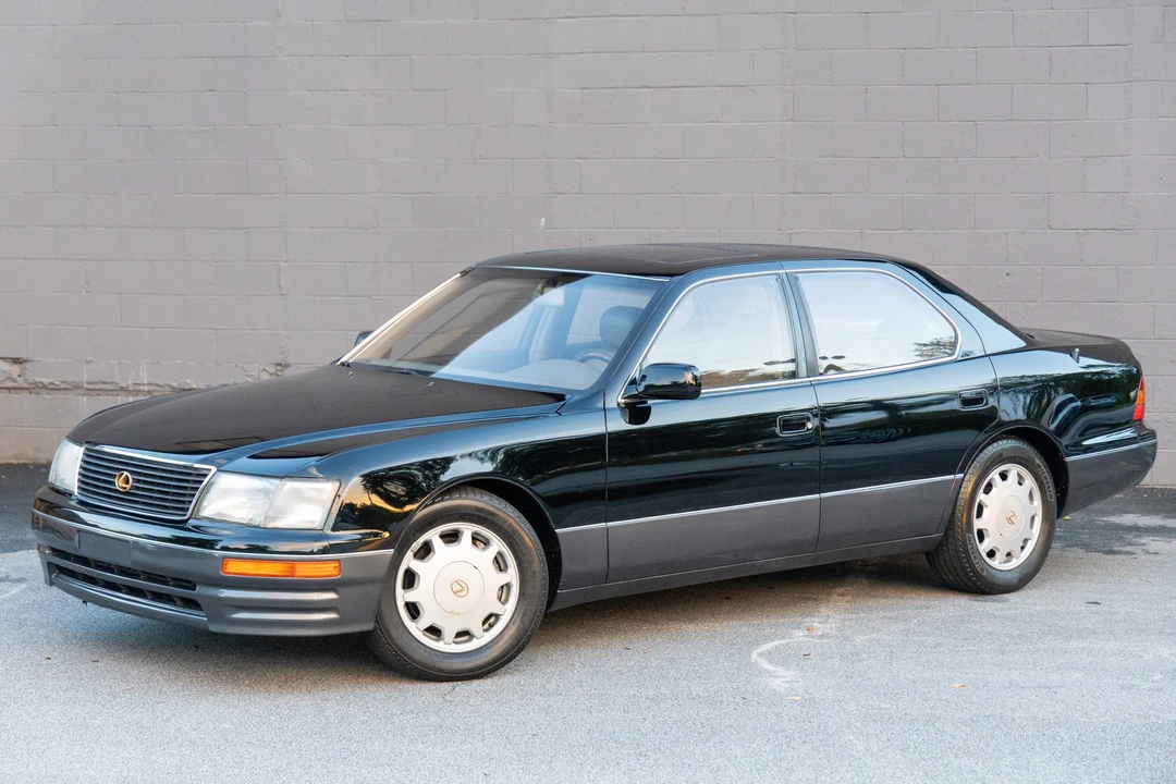 1996 Lexus LS 2nd Gen - Image 4 of 31