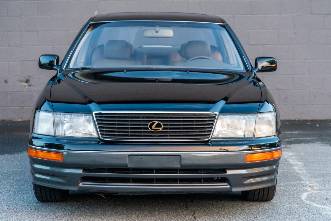 1996 Lexus LS 2nd Gen - Image 7 of 31