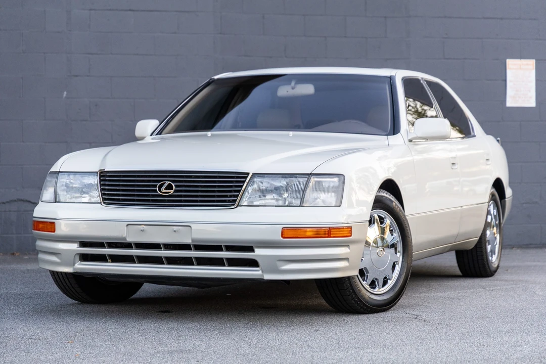 1996 Lexus LS 2nd Gen - Image 7 of 31